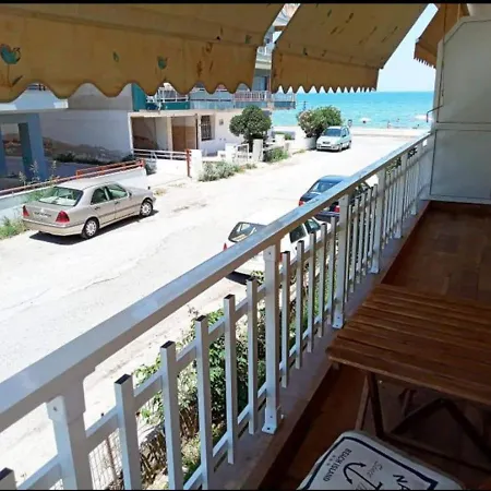 Sea Stars Apartment 1 Peraia  Exterior photo