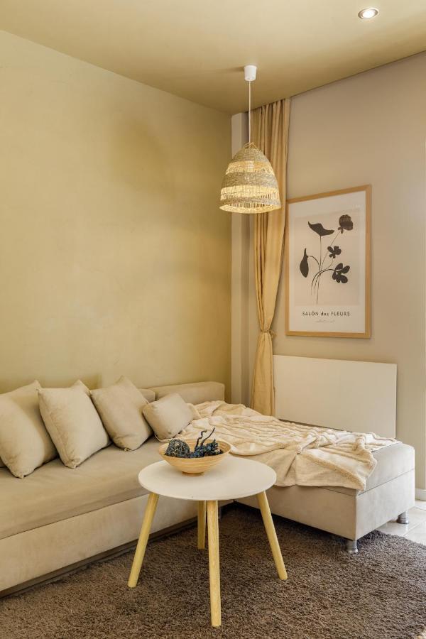 Apartment Sea Stars 1